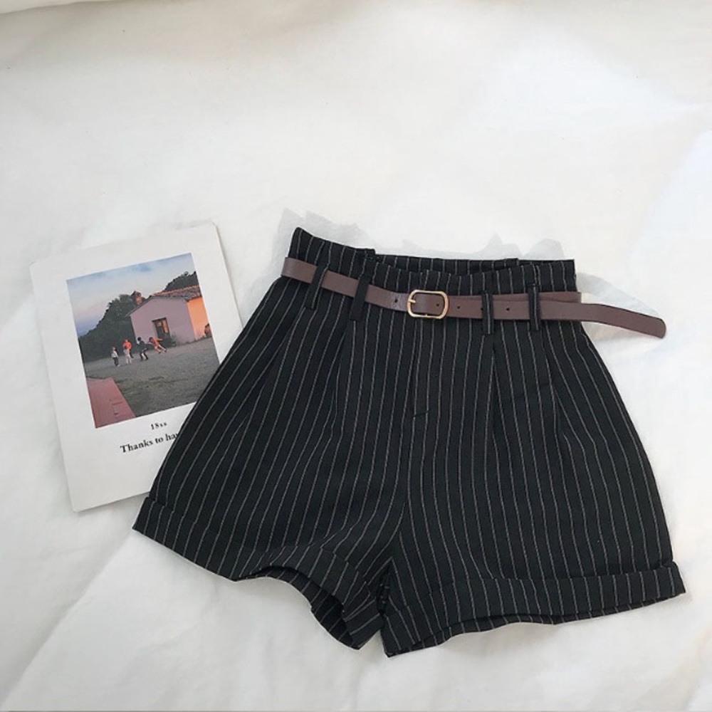 High Waisted Pinstrip shorts
